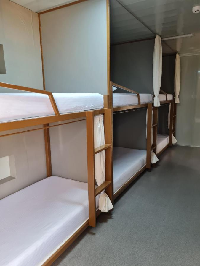 Ooni Hostel Moalboal Ngoại thất bức ảnh